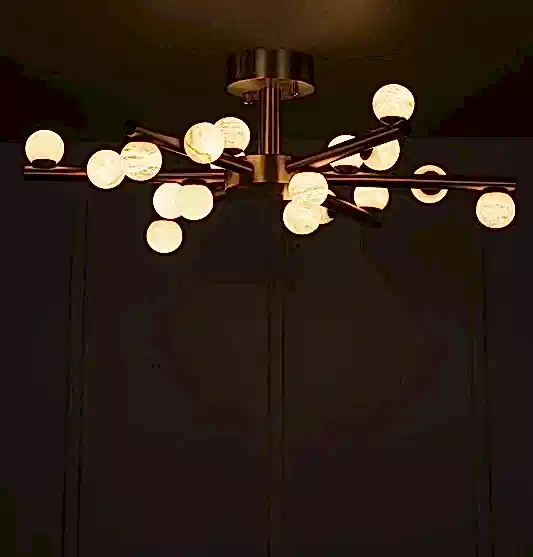 Tavanı Daha Yüksek Gösteren Aydınlatma Fikirleri