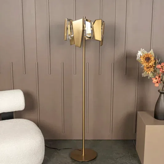 Lucetta Kristal Eskitme Lambader