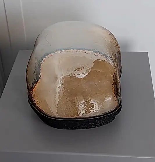 Gambia Bal Cam Siyah Masa Lambası 38 cm