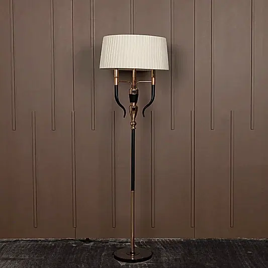 Torino Gold-Siyah Üç Kollu Lambader