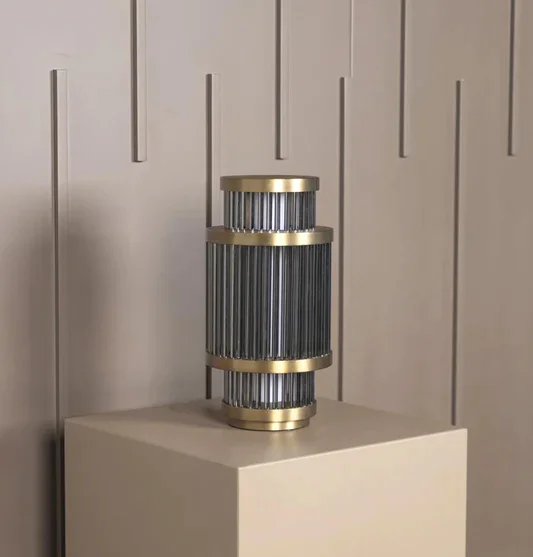 Nablus şeffaf cam çubuklu eskitme masa lambası